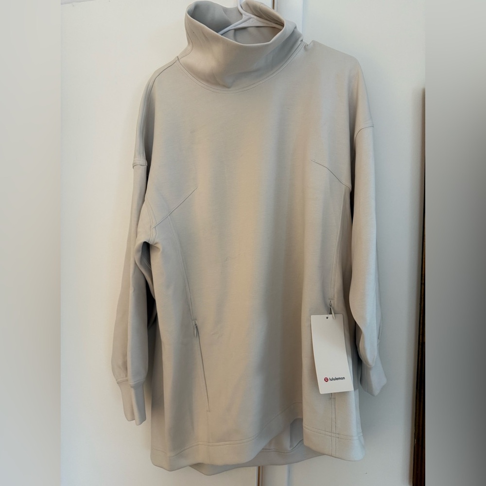 Lululemon pullover